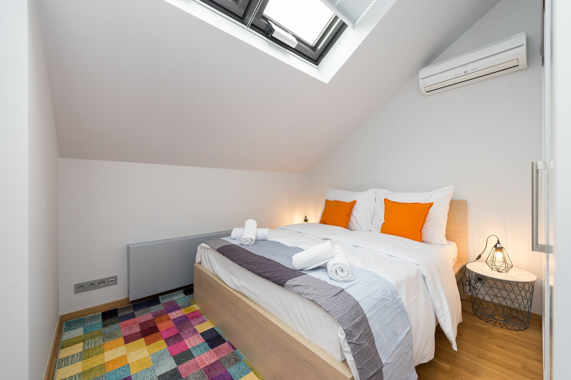 Empirent Rose Apartments プラハ エクステリア 写真
